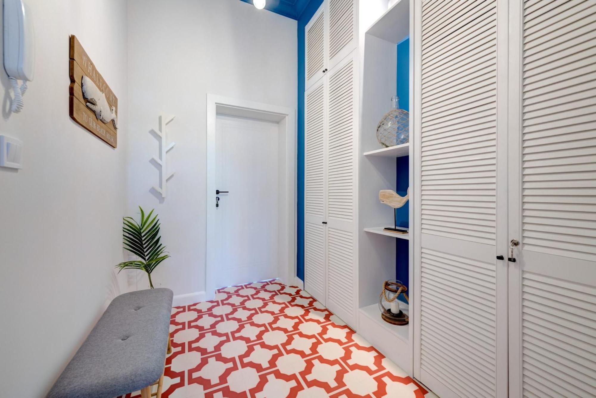 Apartment Dr - Cape *