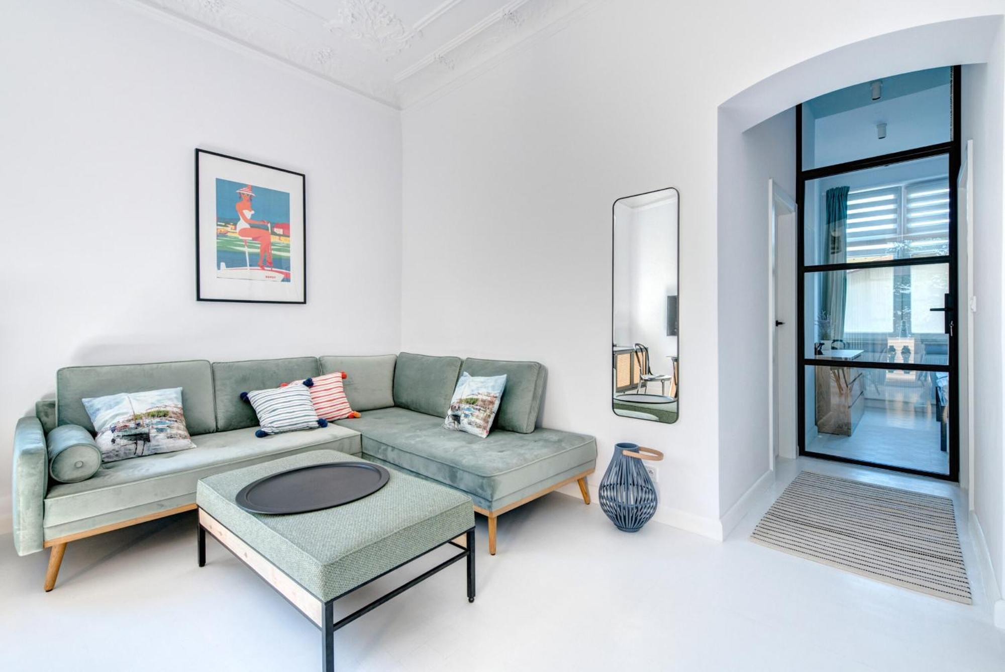 Apartment Dr - Cape